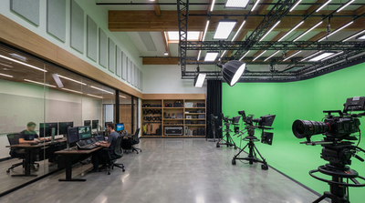 偷拍泄密工作室